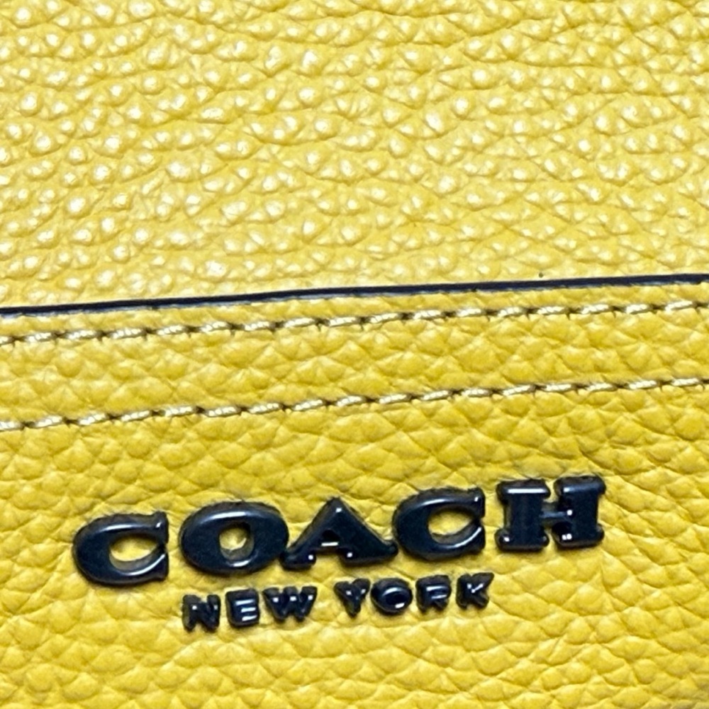 Coach Hudson Small Pack CB929 Buttercup Yellow Pebbled Leather – Like New - Picture 3 of 13